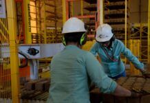 Indústria perde ritmo no fim do ano e fecha 2025 com crescimento de 0,6% 