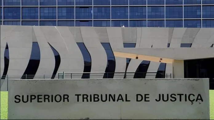 Ministro do STJ suspende decisões que beneficiavam distribuidoras contra RenovaBio