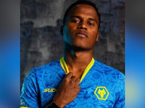 Wolverhampton libera e Palmeiras alinha contrato para anunciar Arias