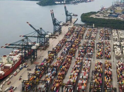 Balança comercial tem segundo melhor resultado para janeiro