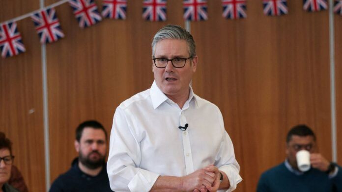 Primeiro-ministro britânico nega renúncia em meio a escândalo do caso Epstein