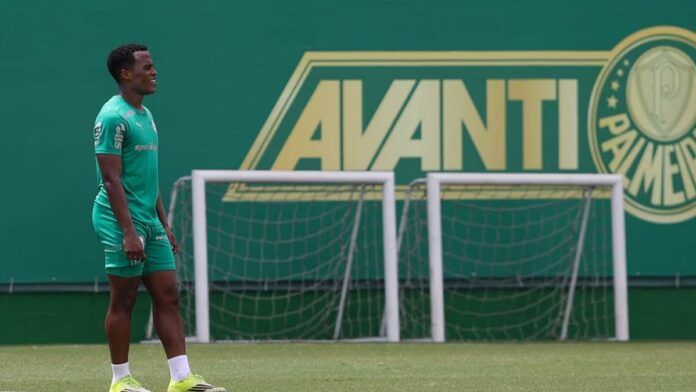 Jhon Arias vem aí! Mas vai jogar em qual posição?