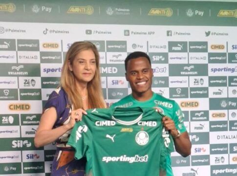 Jhon Arias é apresentado no Palmeiras: “Tenho o desejo de voltar a ser campeão”