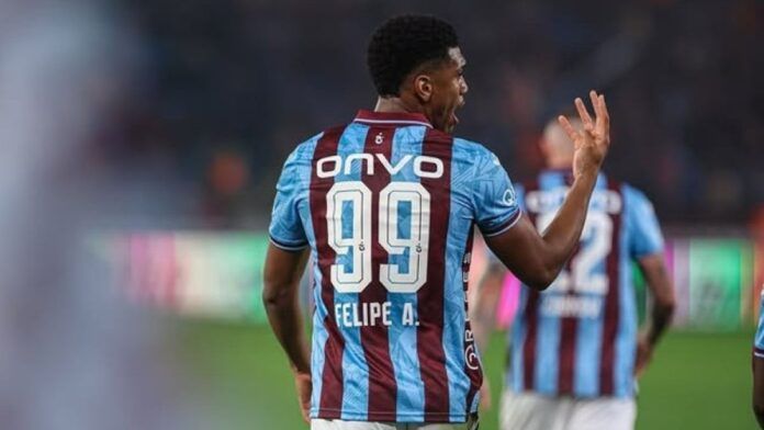 Ex-Corinthians se valoriza na Europa e vê valor de mercado saltar para R$ 135 milhões