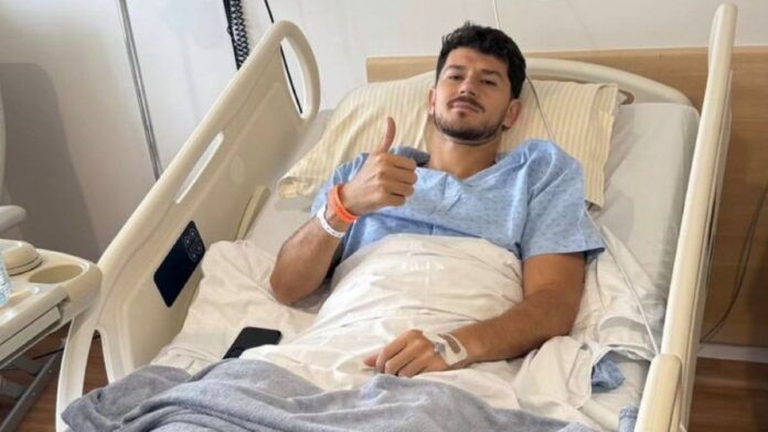 Lateral passa por cirurgia e deve ser desfalque no Corinthians por até seis meses