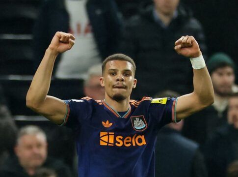 Newcastle derrota Tottenham por 2 a 1 e deixa time londrino há oito jogos sem vencer na liga