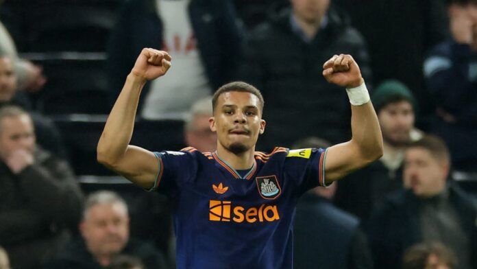 Newcastle derrota Tottenham por 2 a 1 e deixa time londrino há oito jogos sem vencer na liga