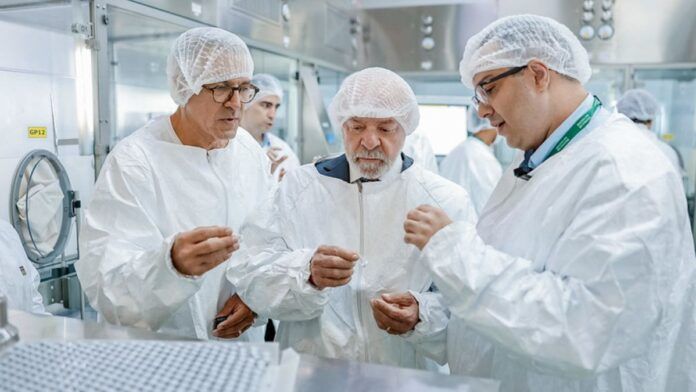 Em evento, Lula brinca sobre relação com Trump e defende importância do multilateralismo