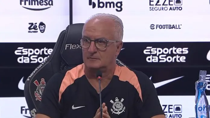Dorival Júnior pede cautela no Corinthians após conquista da Supercopa do Brasil