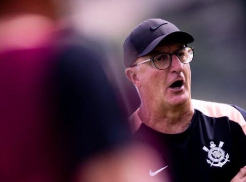 Corinthians se reapresenta com foco na preparação física após derrota no Dérbi