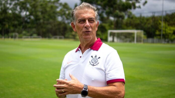 Corinthians anuncia novo coordenador técnico para a base