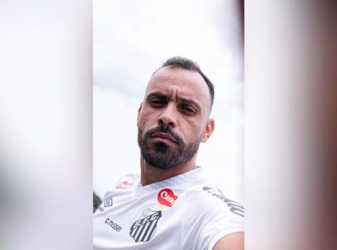 Santos anuncia a contratação do atacante Moisés, ex-Fortaleza