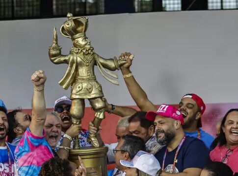 Carnaval 2025 - Rosas de Ouro campeã do Grupo Especial no Sambódromo do Anhembi. (Foto Paulo Pinto/Agencia Brasil)