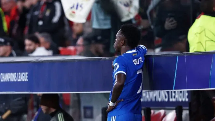 Mourinho critica comemoração de Vini Jr e evita falar sobre racismo