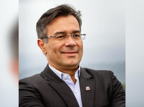 Ex-prefeito de Cubatão é denunciado pelo MP por estupro contra servidora municipal