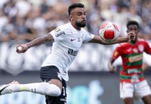 Raniele em ação durante jogo entre Corinthians e Portuguesa em 2024