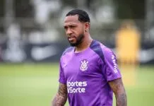 José Martínez em treino do Corinthians