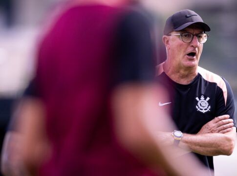 Dorival Júniro no treinod o Corinthians