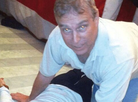 Premiê britânico defende que Andrew deponha nos EUA sobre ligação com Epstein