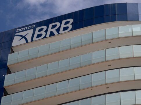 Ex-presidente do BRB pede novo depoimento à PF sobre fraudes no Master