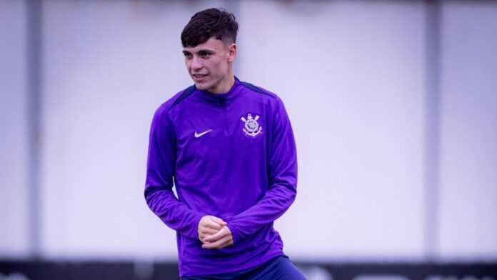 Breno Bidon iniciou sua transição física e pode voltar a estar à disposição do Corinthians logo