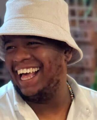 André Rodrigues, da Portela