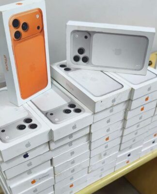PRF apreende 54 iPhones 17 escondidos em portas de carro em Ourinhos (SP)