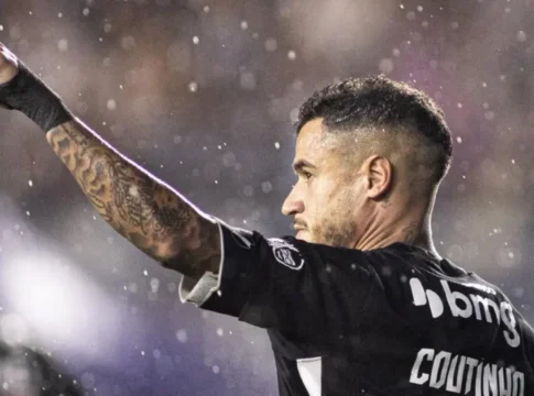Coutinho comemora gol em Vasco x Botafogo pelo Campeonato Carioca 2026