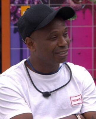 Edilson Capetinha empurra Leandro Boneco com cotovelo no rosto e deve ser expulso do BBB 26