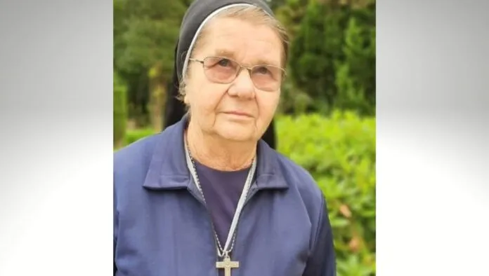 A freira Nadia Gavanski