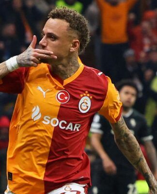 Em jogo válido pelos playoffs da Champions League, o Galatasaray venceu a Juventus por 5 a 2