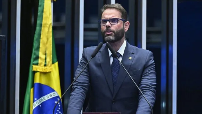 TSE rejeita por unanimidade pedido de cassação do senador Jorge Seif