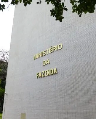 Brasil capta US$ 4,5 bilhões em títulos no mercado internacional