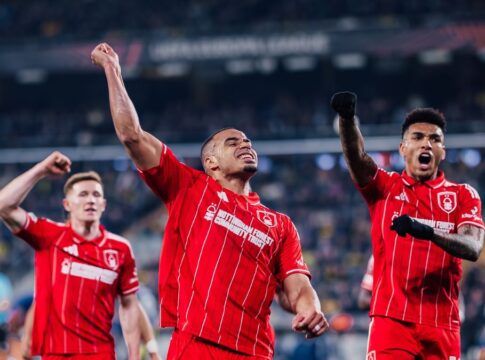 Com gols de Murillo e Igor Jesus, Forest vence Fenerbahçe por 3 a 0; veja os lances