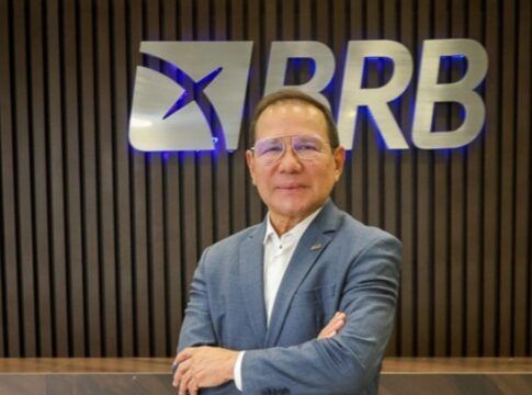 Presidente do BRB negocia venda de ativos do Banco Master presencialmente na Faria Lima