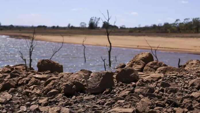 Negligenciar desafios climáticos impõe riscos à geração de energia, inflação e PIB