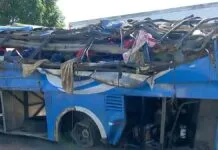 Ônibus com trabalhadores rurais tomba na BR-153 e deixa seis mortos