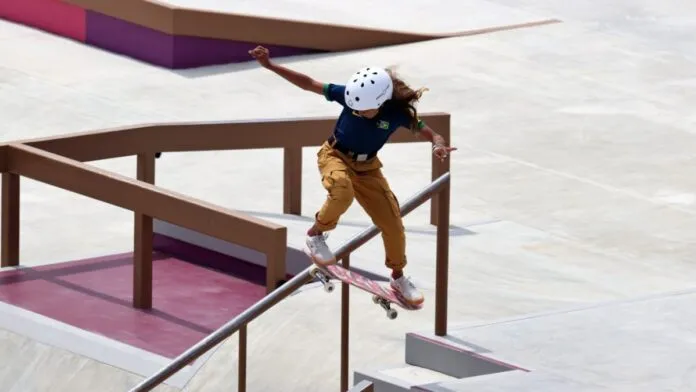 Rayssa Leal vence etapa de Sydney da Street League Skateboarding