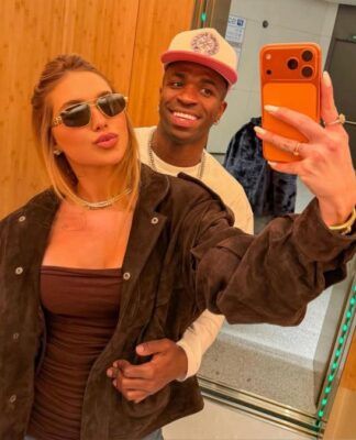 Antes de sua estreia como rainha de bateria da Grande Rio, a influenciadora Virginia Fonseca recebeu um presente especial do seu namorado, o atacante do Real Madrid e da Seleção Brasileira Vini Jr