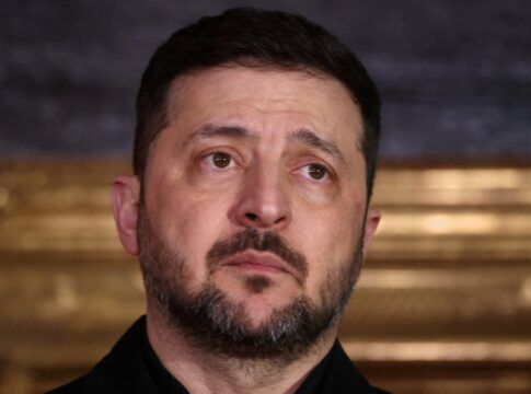 Zelensky afirma em entrevista que Putin já iniciou 3ª Guerra Mundial